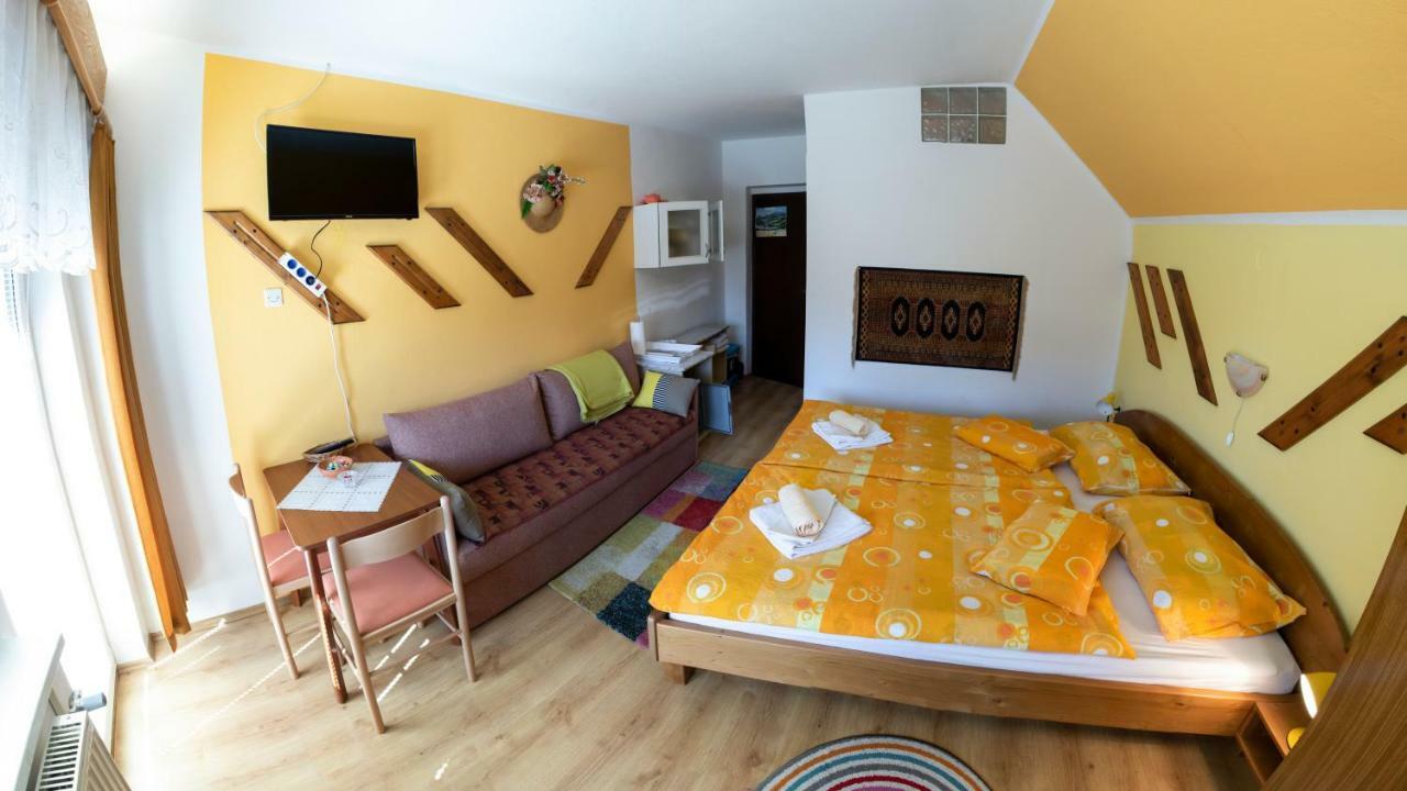 Apartments And Rooms Razen 博希尼 外观 照片